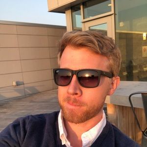 Meet your Posher, Ian